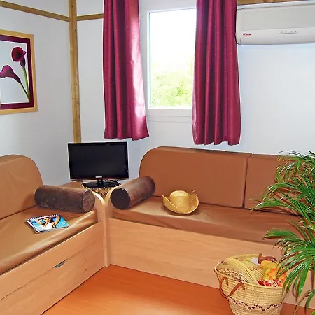 Apartmán Port Lalande.1